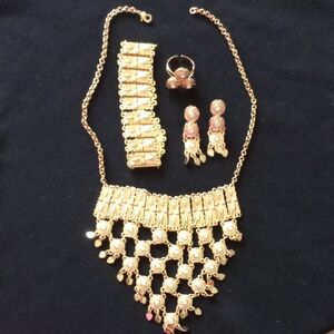 VINTAGE Elegant Jewelry Set